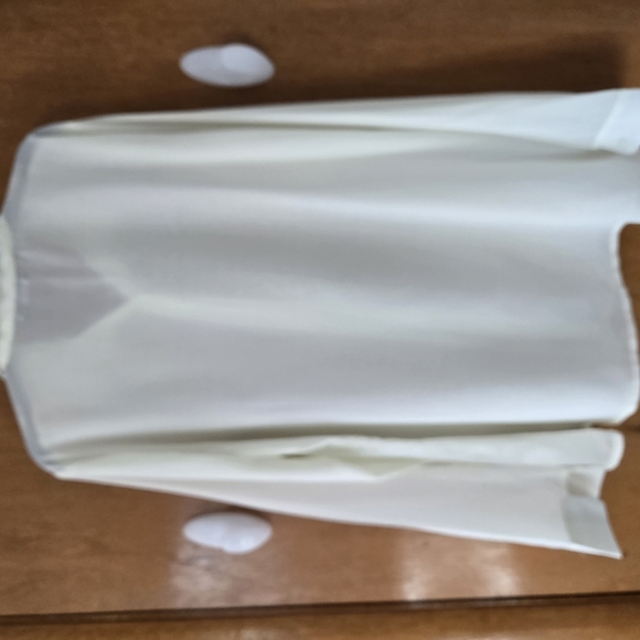 Nasty Gal, White Button-Up Shirt Size M.. - Picture 3 of 7
